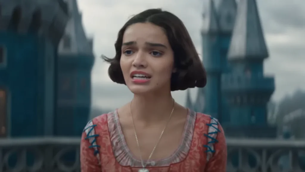 Live-action de “Branca de Neve” tem prejuízo milionário ao forçar pautas ideológicas e decepcionar o público.